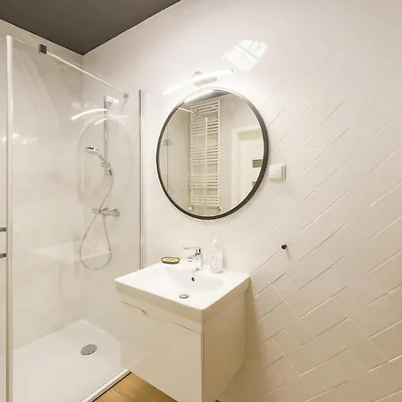 Brisadelmar Z Bezplatnym Parkingiem Kołobrzeg